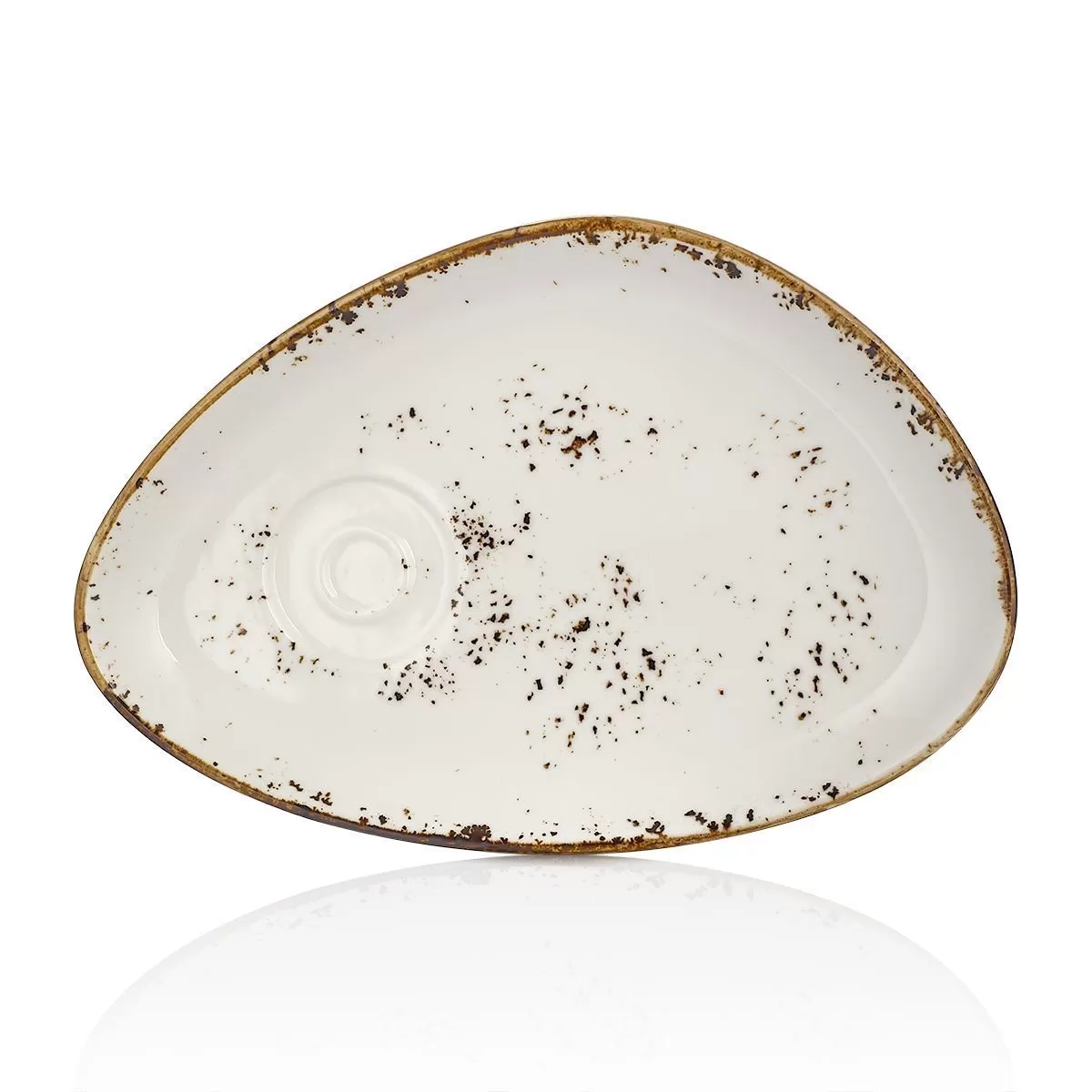 Блюдце чайное 25*17 cм,серия "Elegance"  фарфор "By Bone"